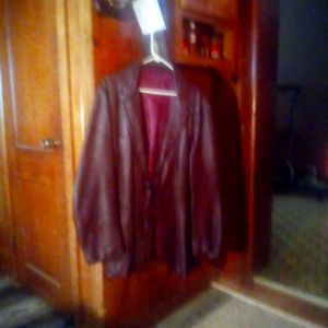 Ralf Edwards 48L. Leather jacket